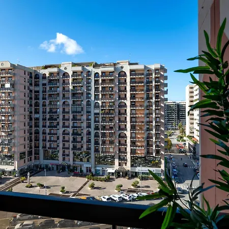 Apartment Incanto - 3 Bedroom & Free Parking Bari