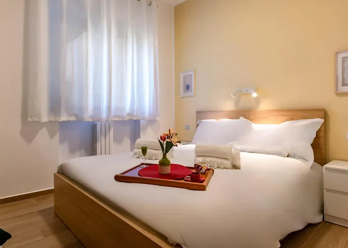 Appartamento Incanto - 3 Bedroom Apartment&free Parking Bari